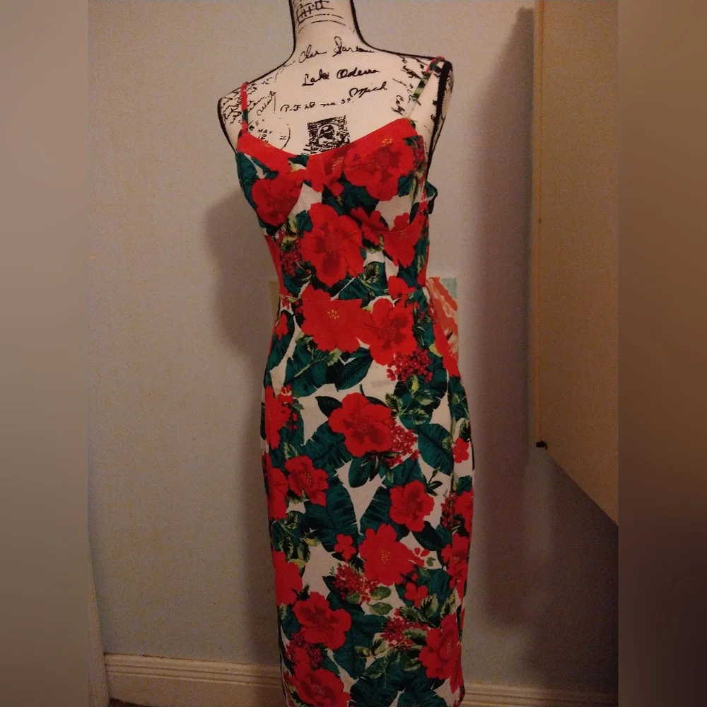🏷️Price Drop🏷️NWOT Ladies Spaghetti Strap dress Size 11-13 Large Juniors - Picture 2 of 4